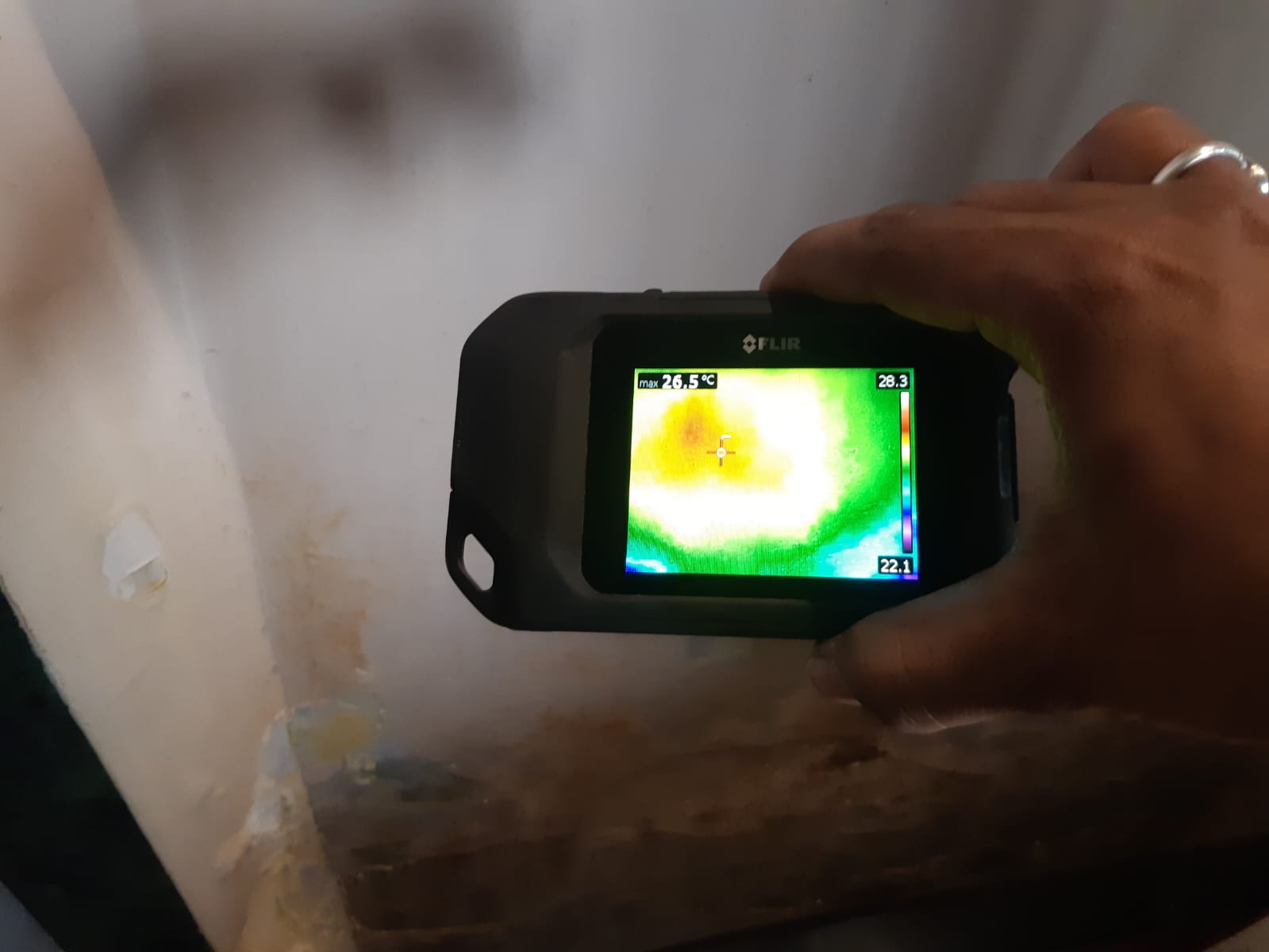 Thermal scanning leak detection Thane West — Mahadev Waterproofing